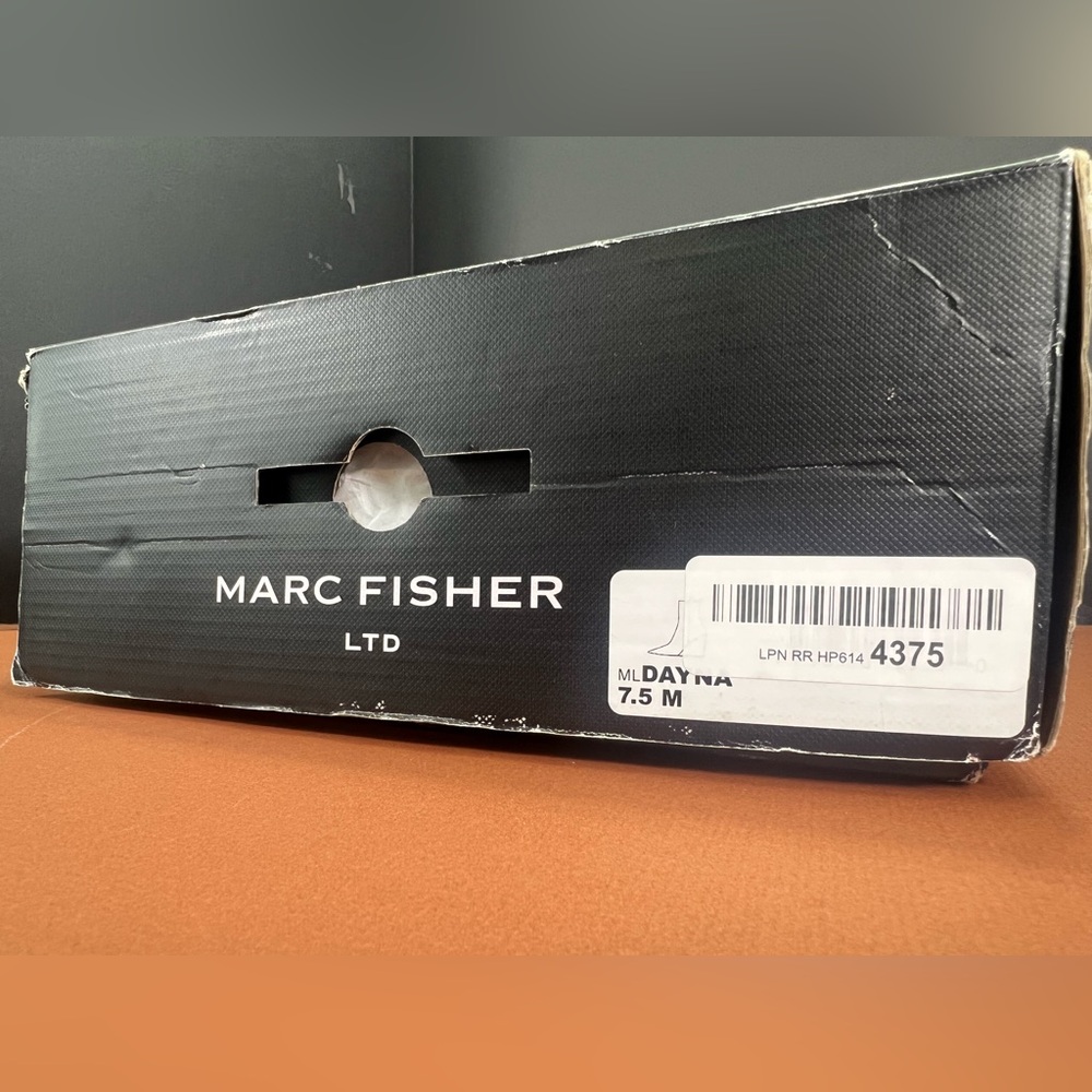 New Marc Fisher Women's Hamish Block Heel Square Toe Dress Loafers Size:7 1/2 - Picture 15 of 15